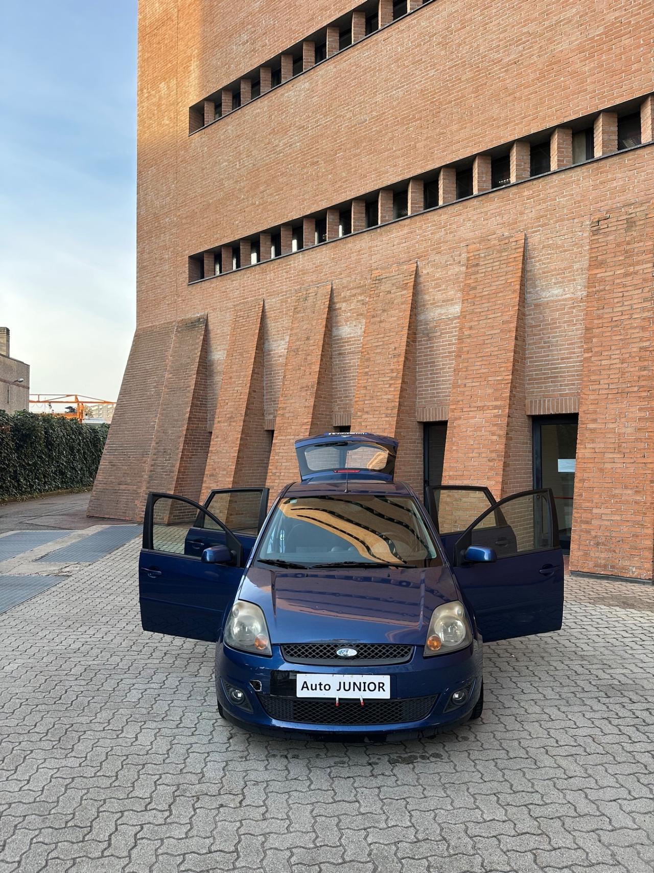 Ford Fiesta 1.2 82 CV 5 porte Titanium