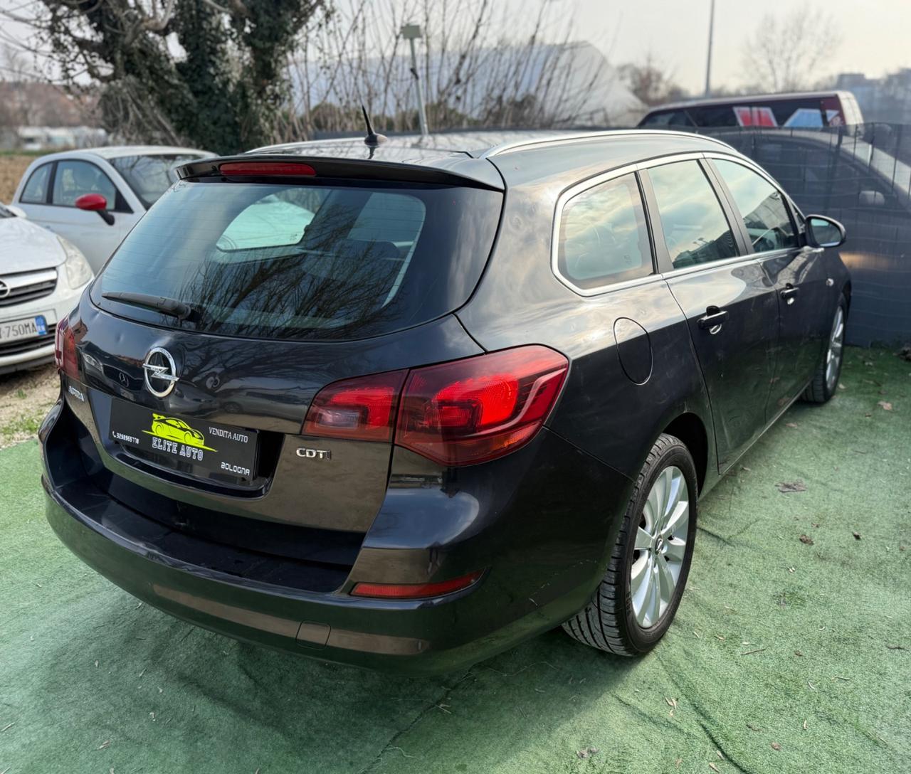 Opel ASTRA 2012 SW 1.7 DIESEL SPORTS TOURER COSMO