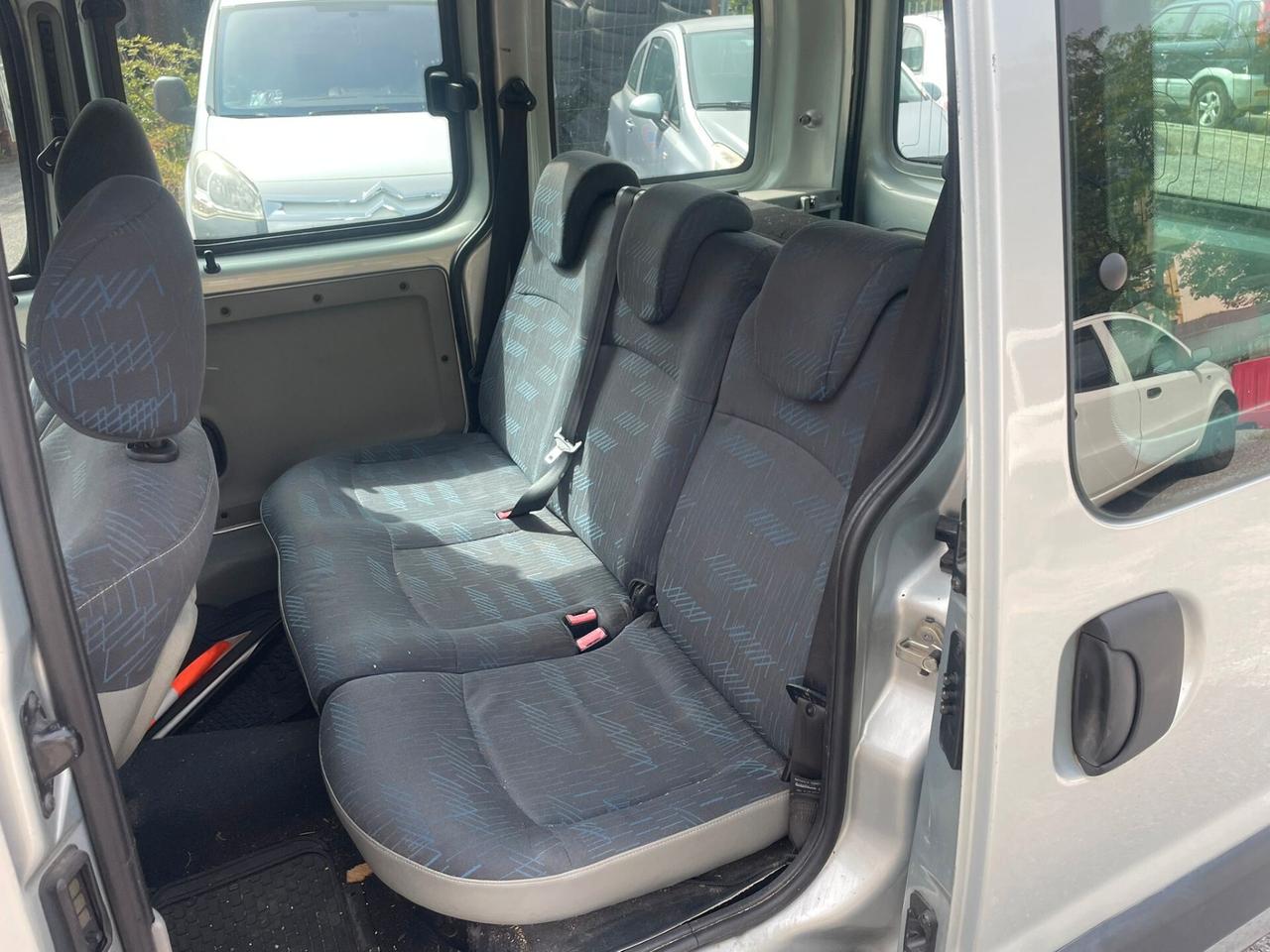 Renault Kangoo 1.6 16V 5p. BenzMet. Confort