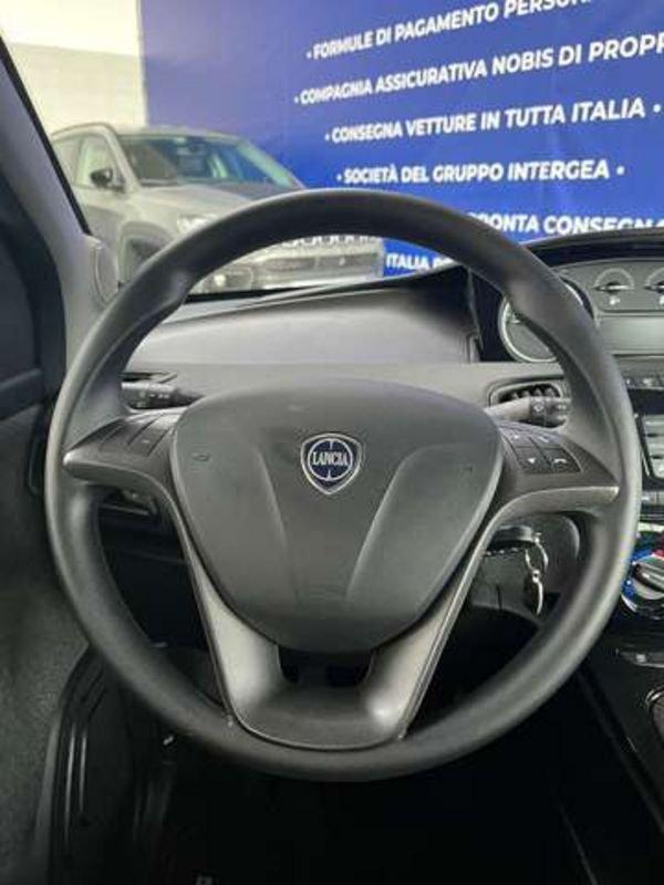 Lancia Ypsilon 1.0 hybrid 70cv Silver USATO GARANTITO