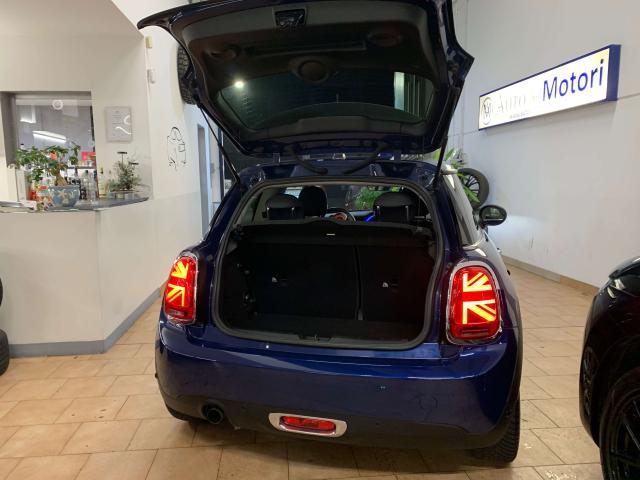 MINI One Mini One F55-F56 2014 1.2 3p OK neopatentati