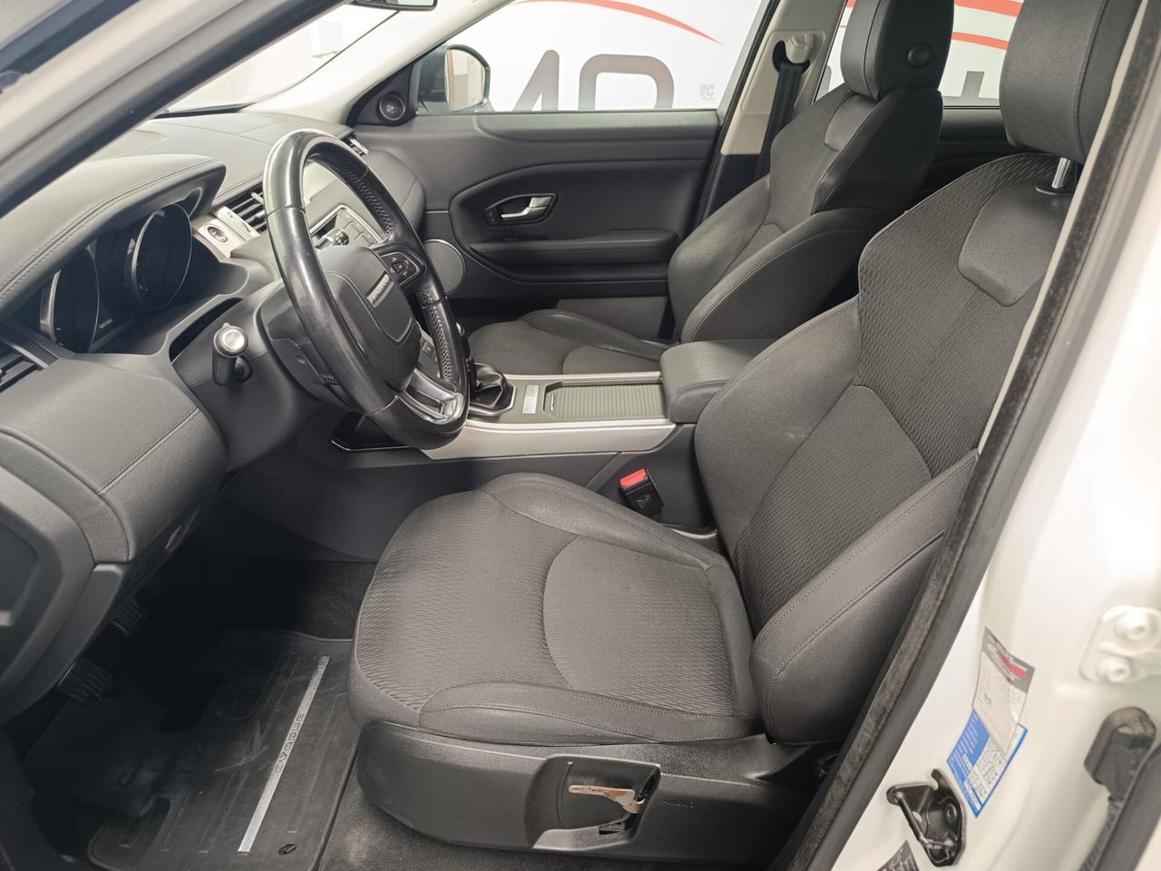 Land Rover Range Evoque 2.0 TD4 150 CV 5p. SE Dynamic