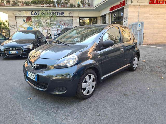 TOYOTA Aygo 1.0 12V VVT-i 5 porte Sol Connect