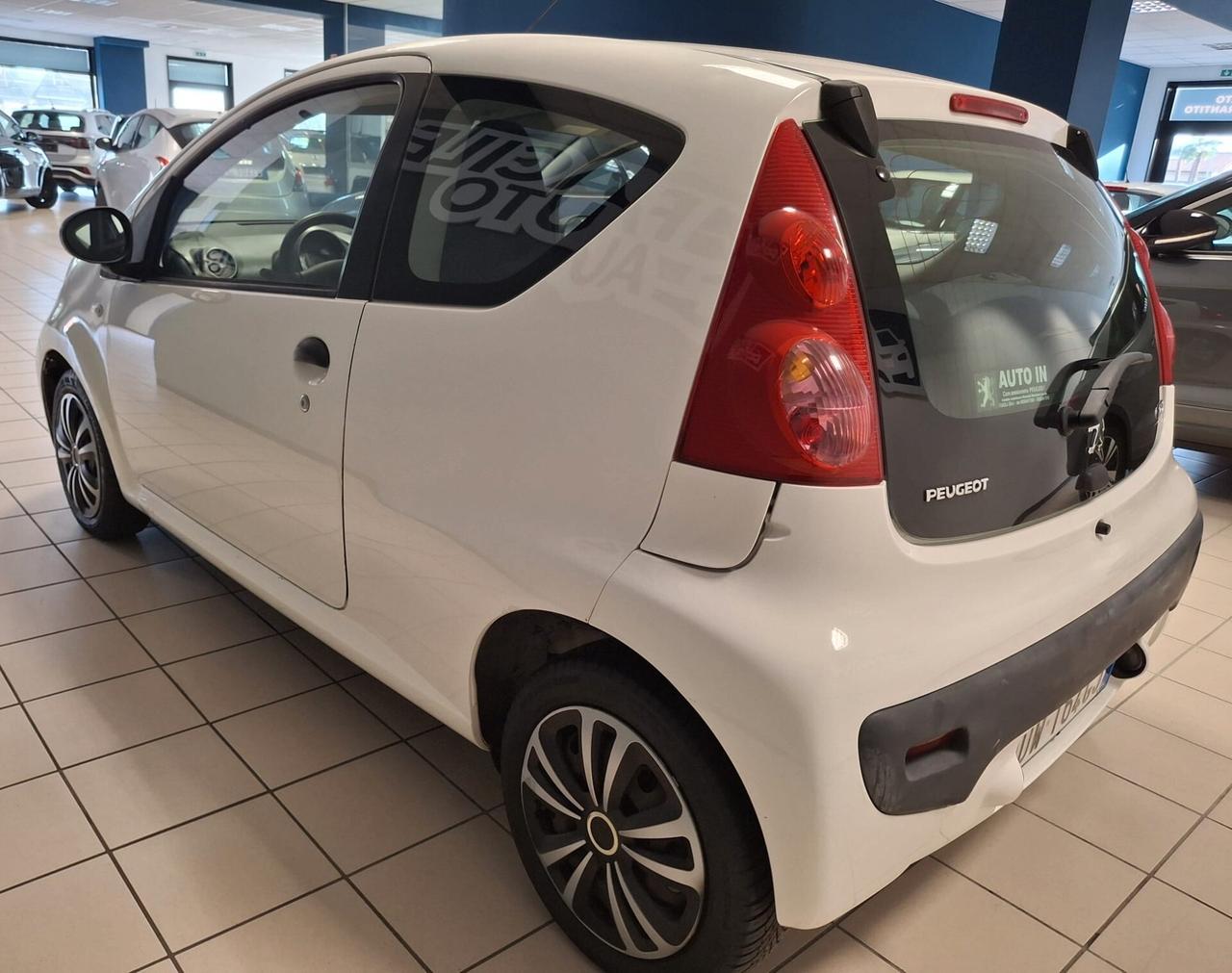 Peugeot 107 1.0 68CV 5p. Sweet Years