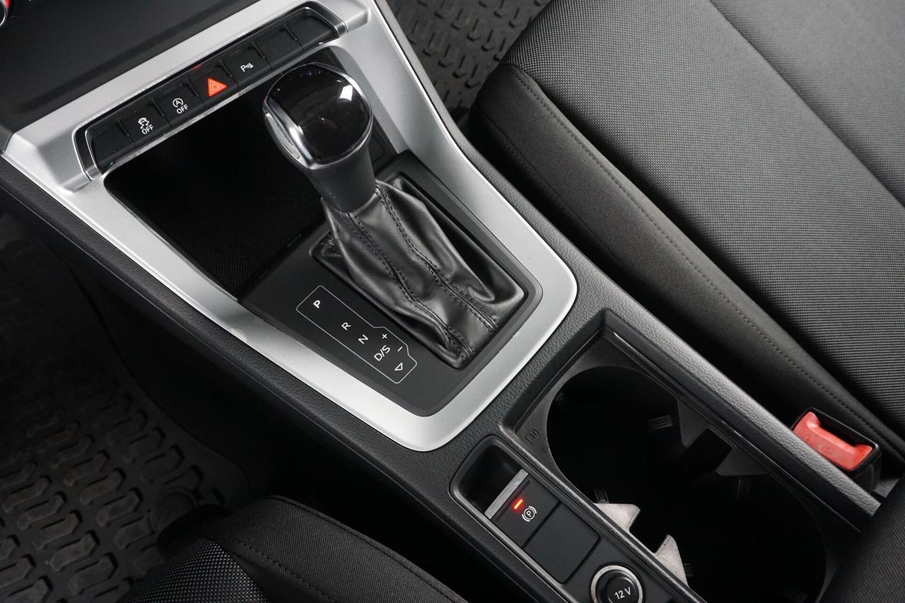 Audi Q3 35 TDI S tronic Business Advanced