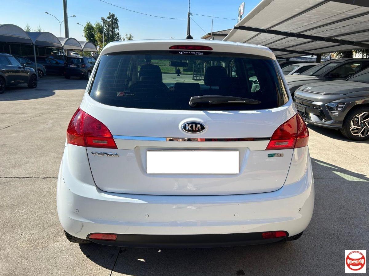 KIA - Venga 1.4 Cool eco Gpl E6