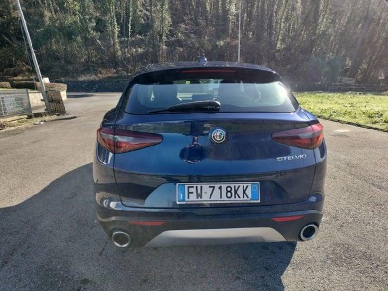 Alfa Romeo Stelvio 2.2 Turbodiesel 160 CV AT8 RWD Business