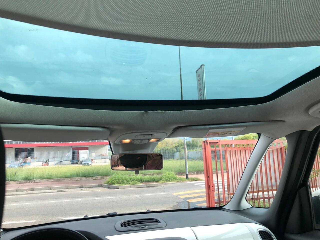 FIAT 500 l 1.4 95 CV TREKKING
