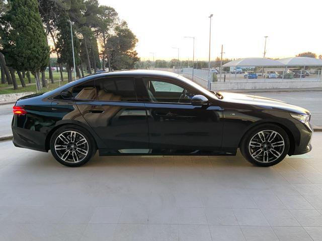 BMW 520 d 48V sDrive Msport ''TOTAL BLACK''
