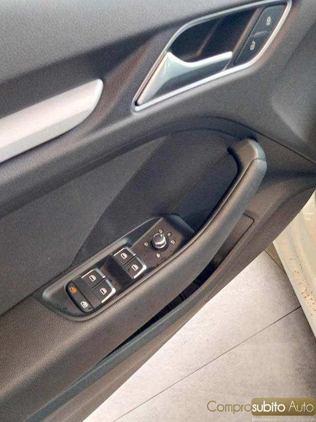 AUDI A3 1.6 TDI S tronic Business