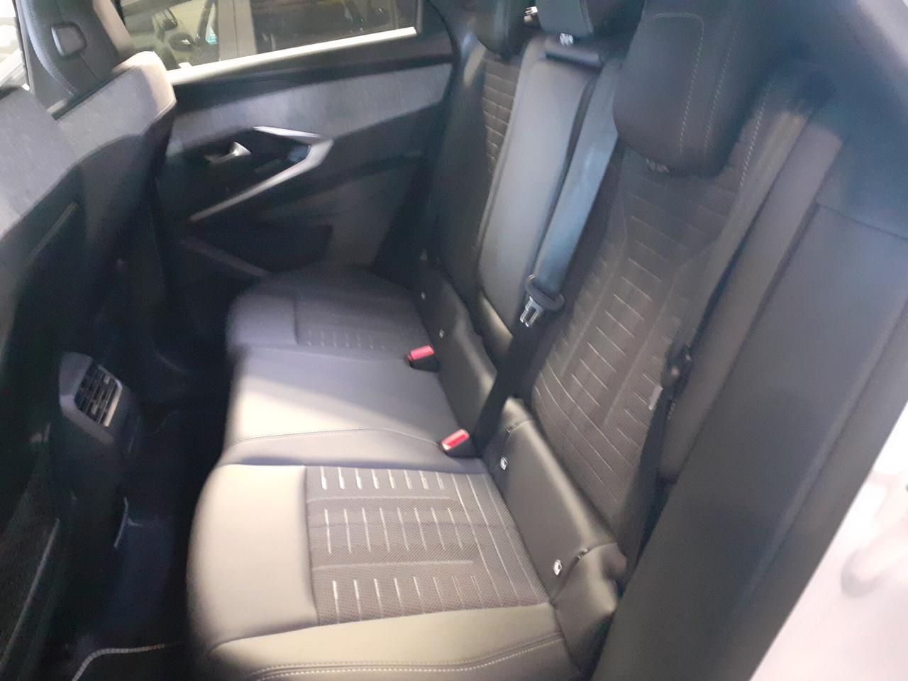Peugeot 3008 Hybrid 145cv e-DCS6 GT