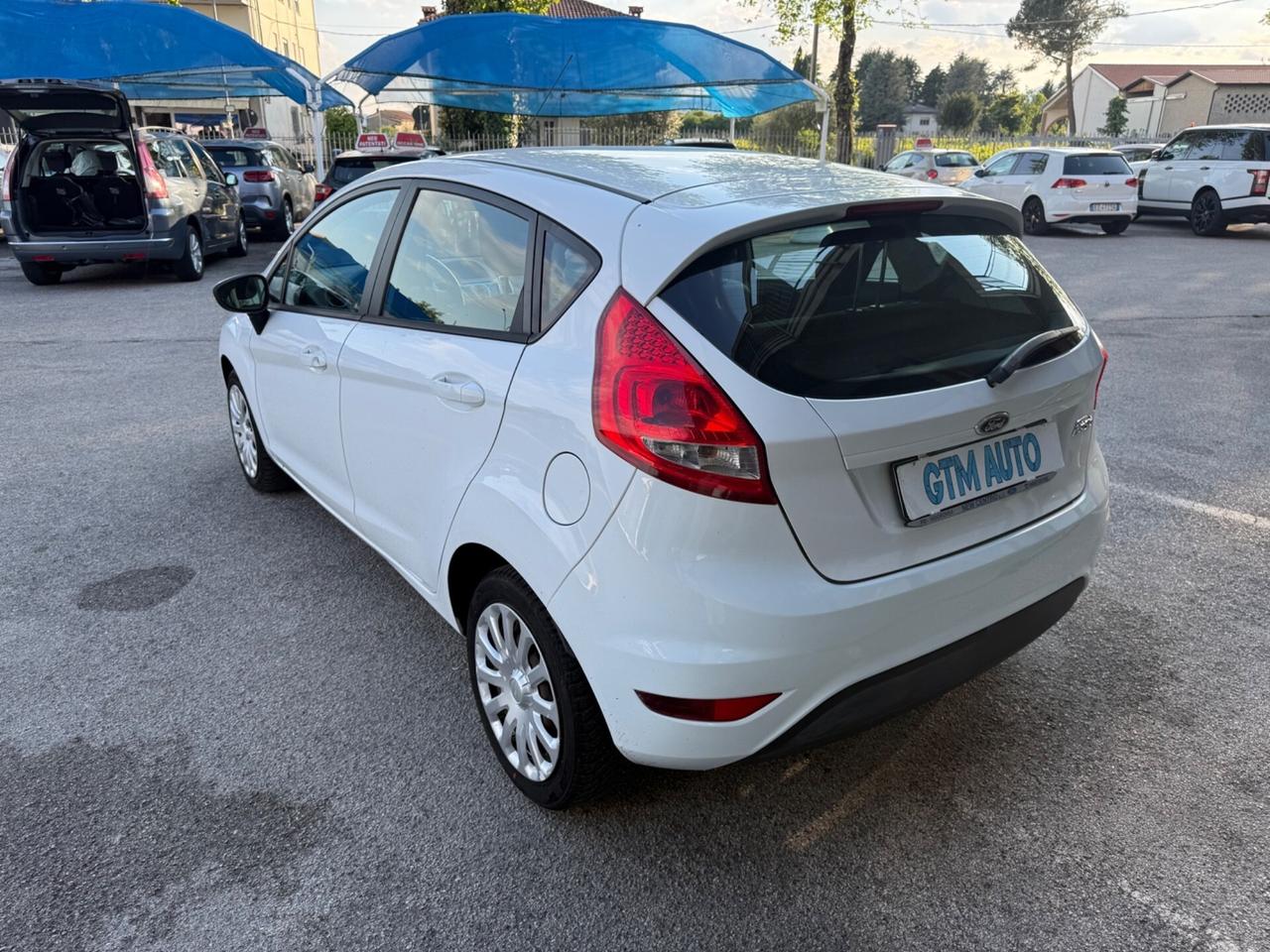Ford Fiesta 1.4 5 porte Bz.- GPL - Neopatentati
