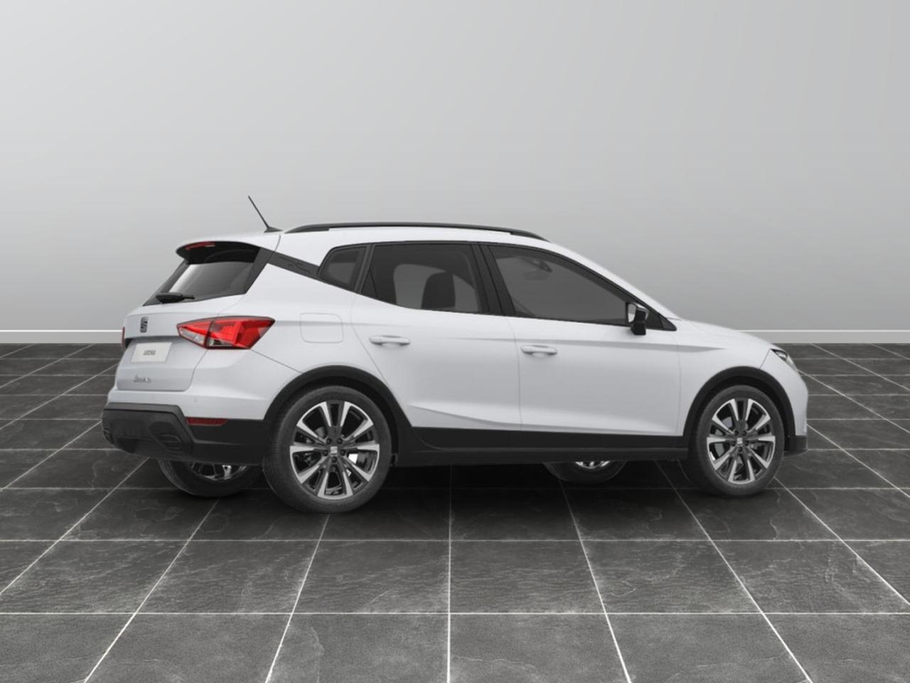Seat Arona 1.0 ecotsi 95cv black edition