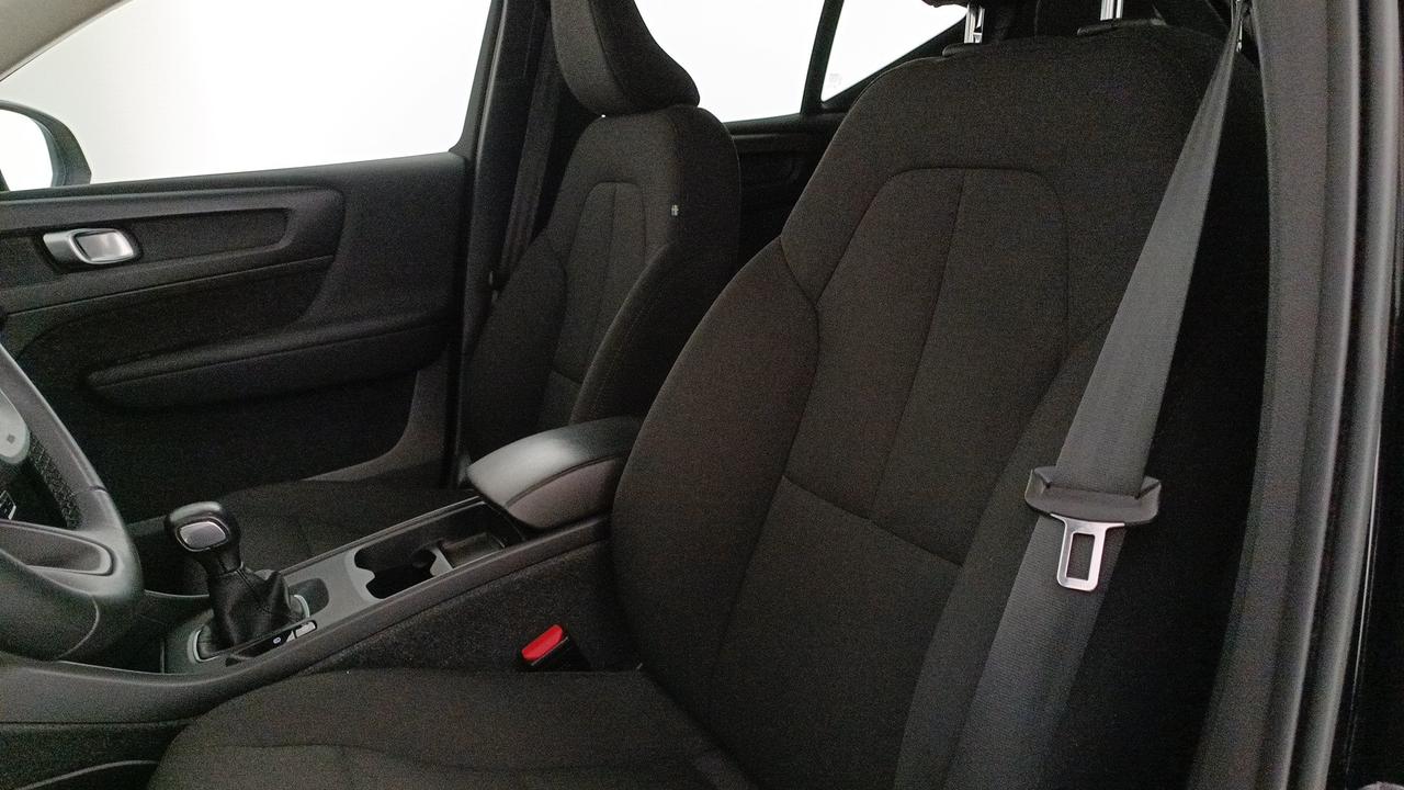 VOLVO XC40 1.5 t2 Essential