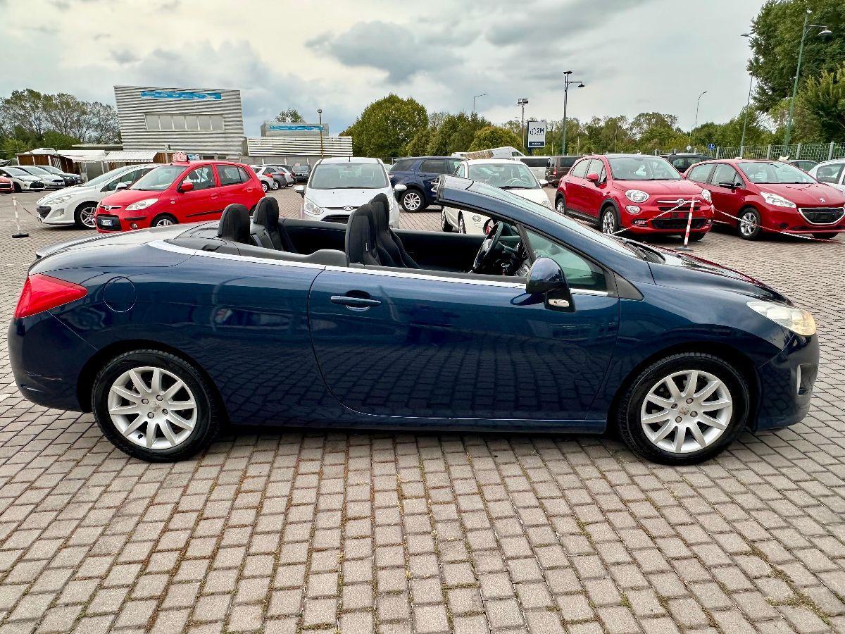 PEUGEOT - 308 - 8V HDi 112CV FAP Cabrio Féline