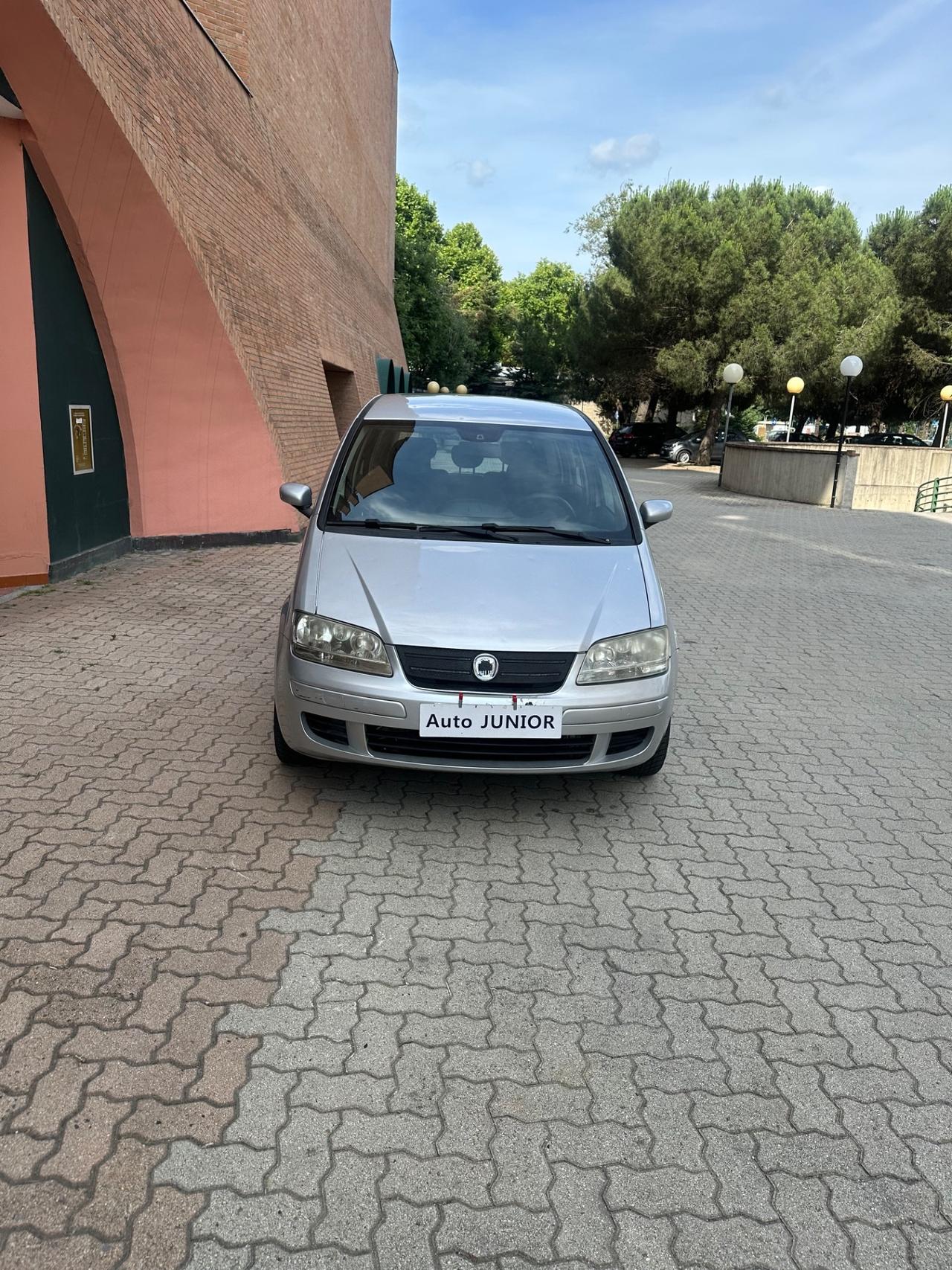 Fiat Idea 1.4 BlackEnergy GPL
