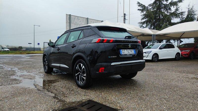 Peugeot 2008 motore elettrico 136 CV Allure