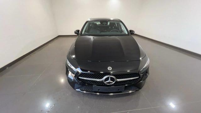 MERCEDES-BENZ A 200 d Auto Sport