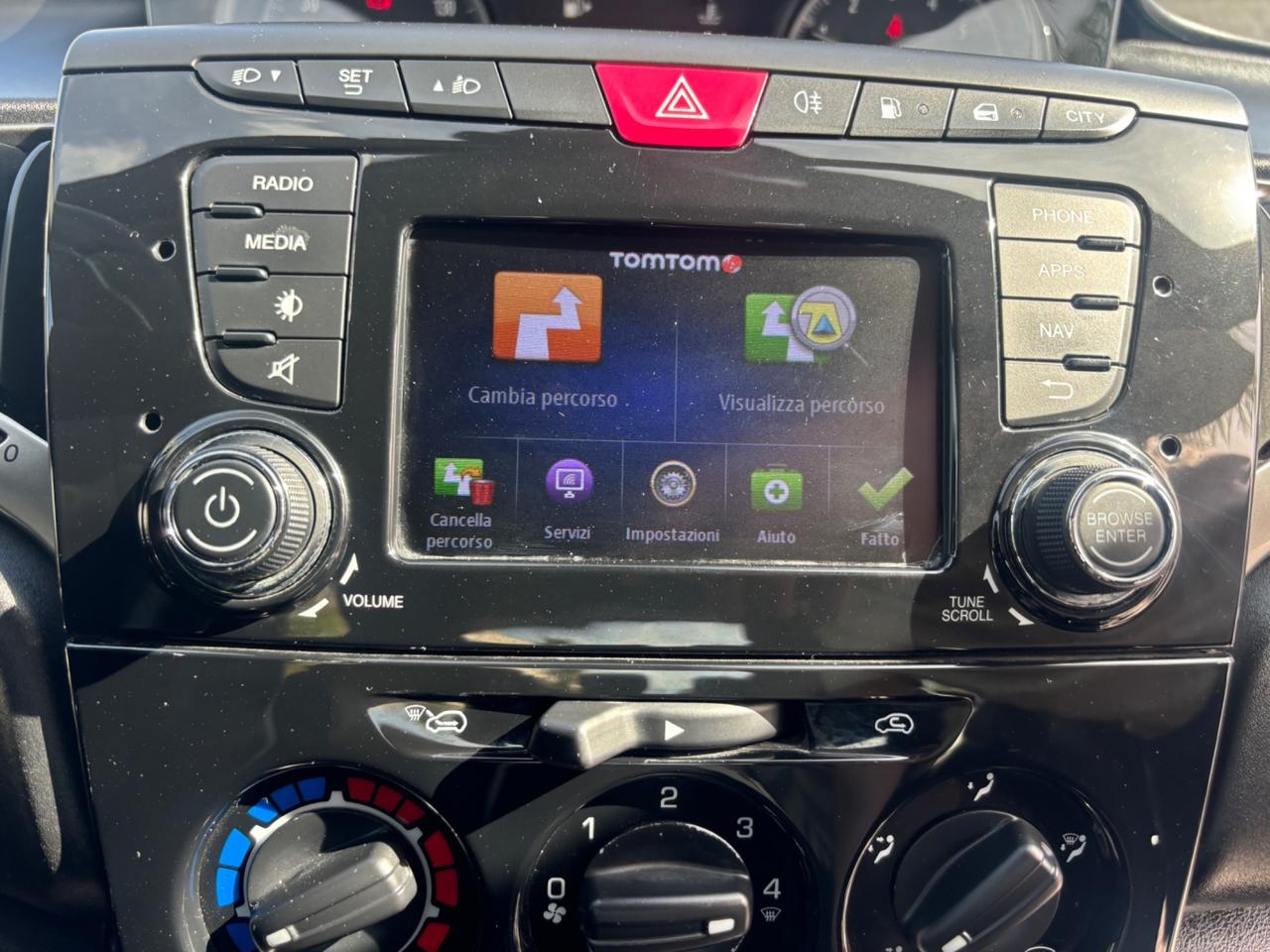 LANCIA YPSILON 1.2 GPL DI SERIE FULL OPT