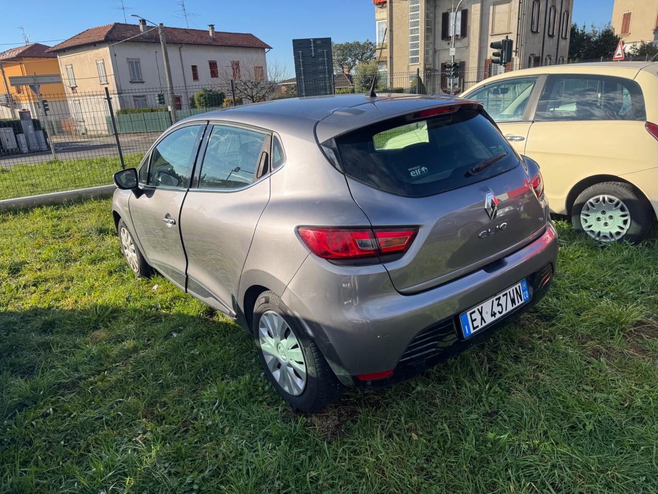 Renault Clio 0.9 TCe 12V 90CV 5 porte Costume National