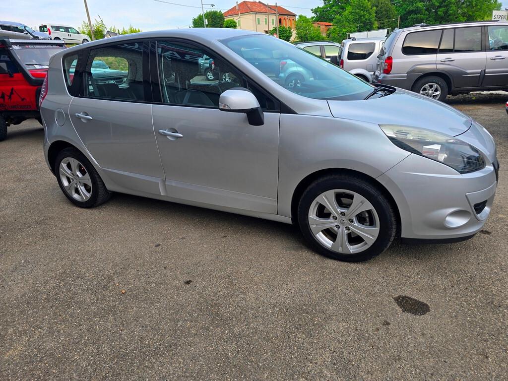 Renault Scenic Scénic X-Mod 1.5 dCi 110CV Dynamique