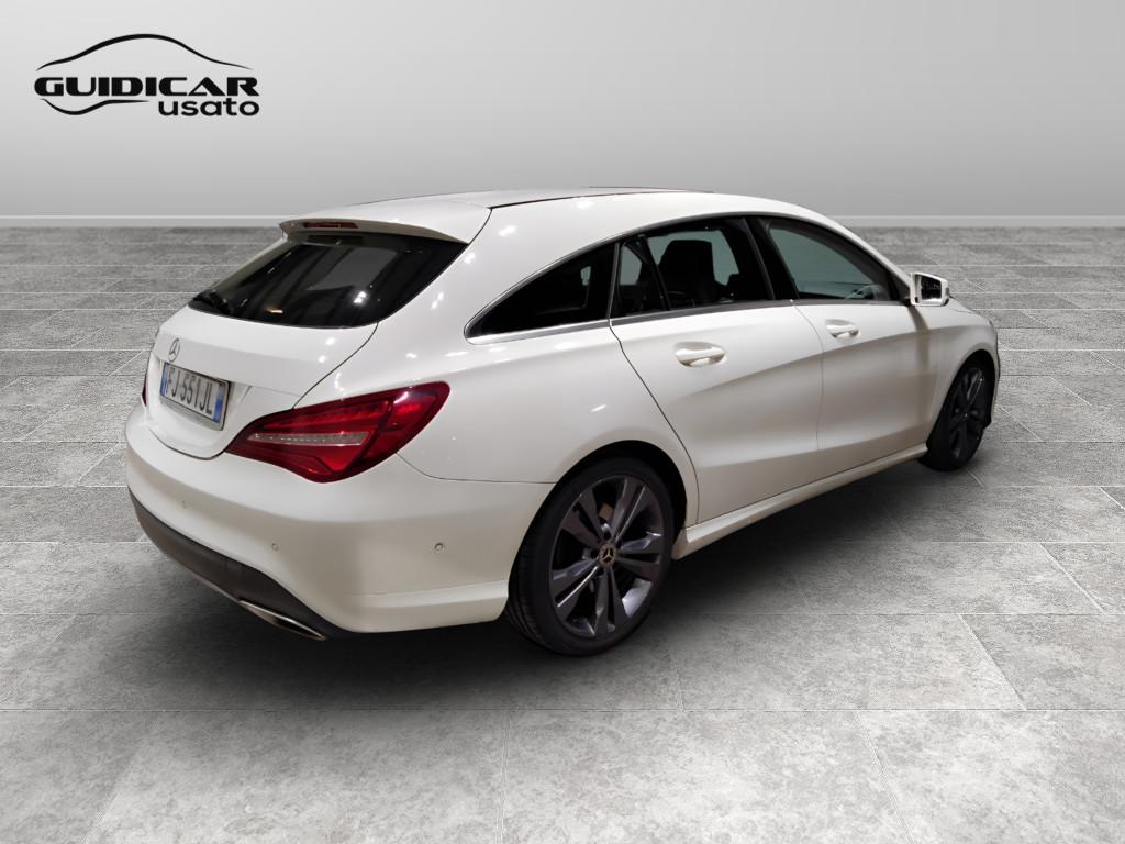 Mercedes-Benz CLA Shooting Brake - X117 - CLA Shooting Brake 220 d Sport a