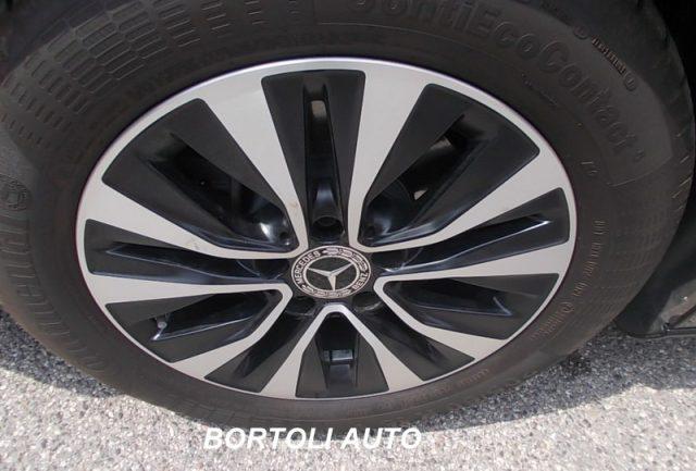 MERCEDES-BENZ A 180 30.000 KM AUTOMATICA BUSINESS