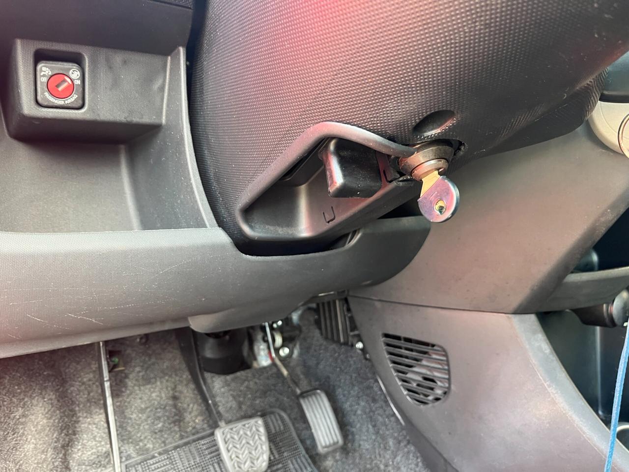 Toyota Aygo 1.0 12V VVT-i 3 porte Orange Connect