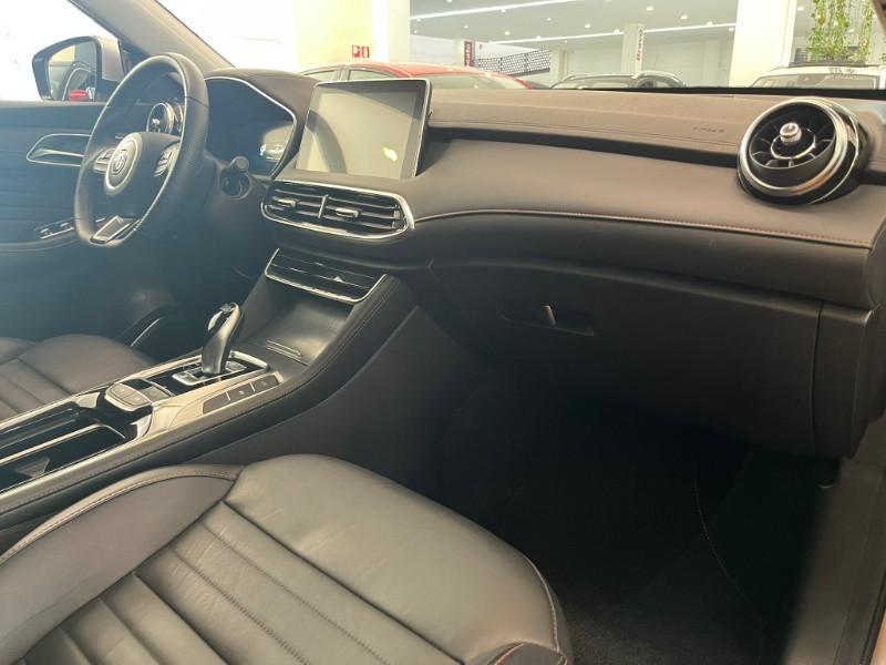 MG HS 1.5T-GDI AT Luxury