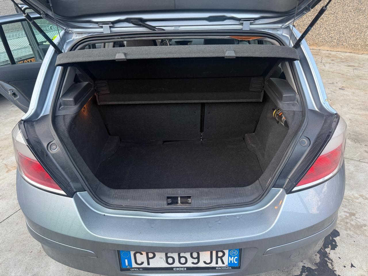 OPEL ASTRA 1.7CDTI TURBINA ROTTA