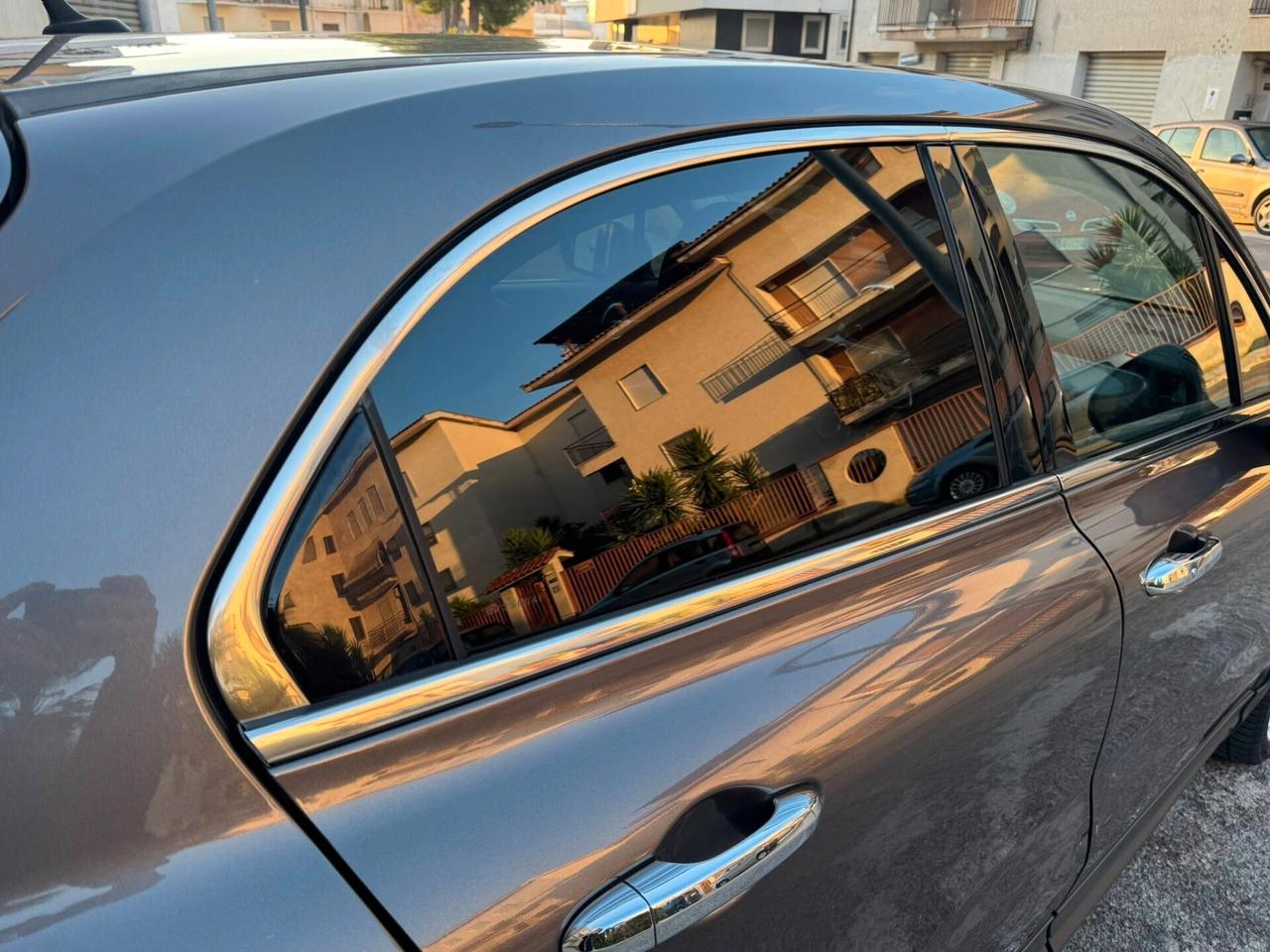 FIAT 500X 1.6 MJ 120 CV. LOUNGE NAVI+CERCHI+BIXENO