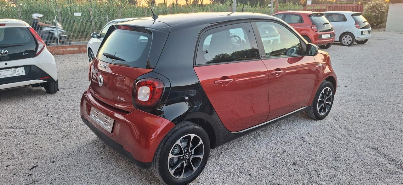Smart ForFour 1.0 PASSION PREZZO REALE NESSUN OBBLIGO DI FINANZIAMENTO GAR.12 MESI