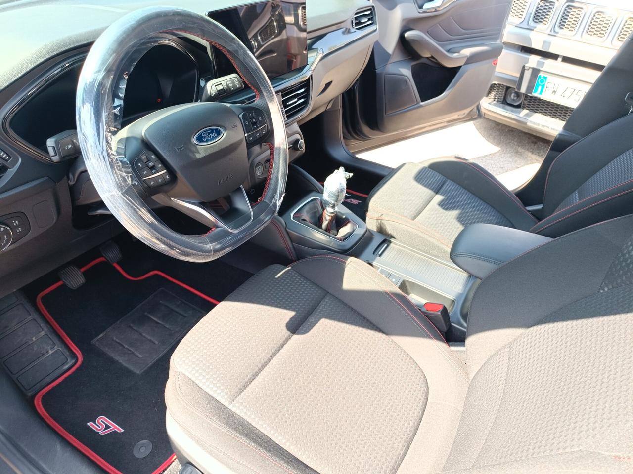 Ford Focus 1.0 EcoBoost Hybrid 125 CV 5p. ST-Line X