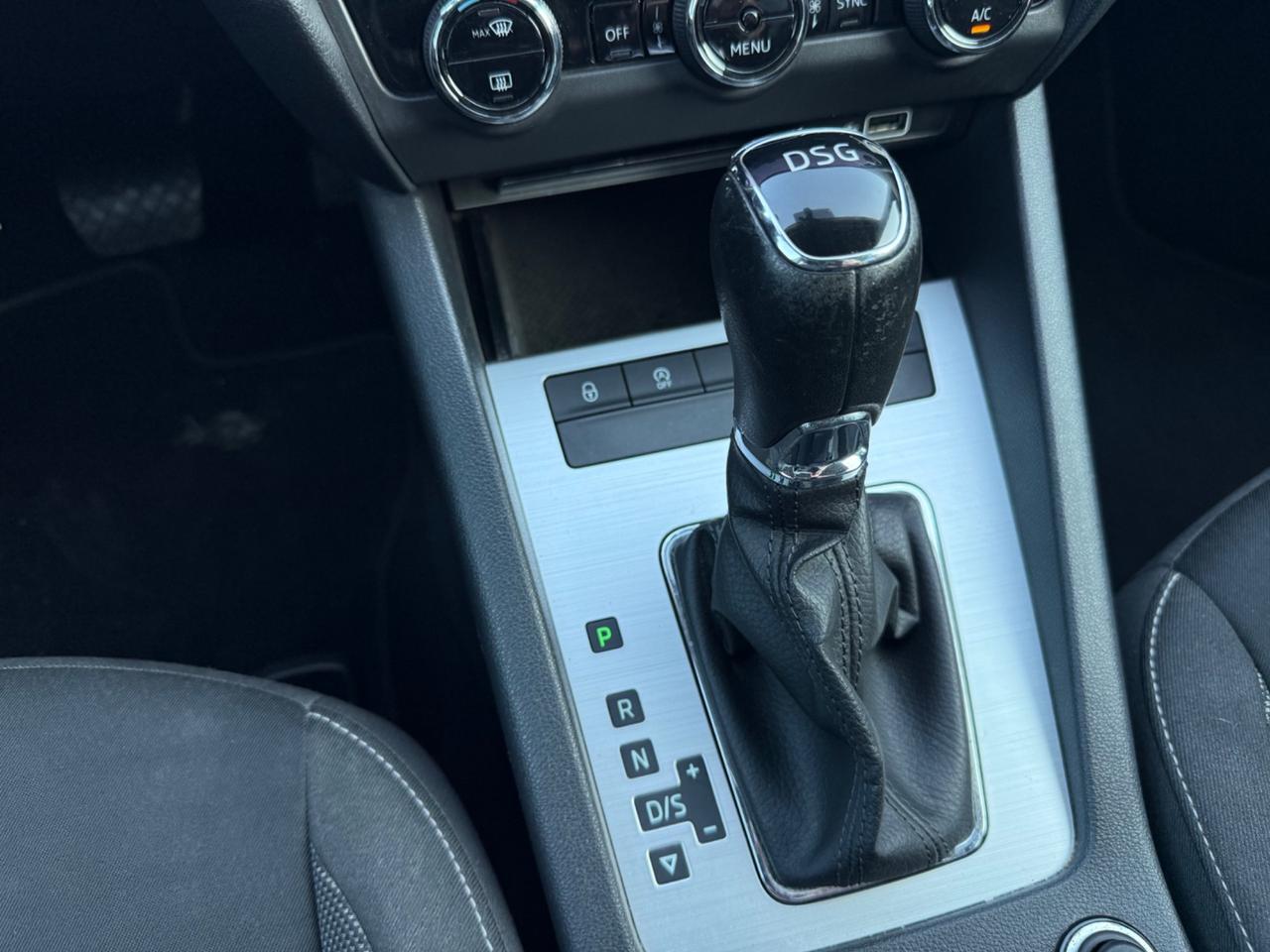 Skoda Octavia 1.5 DSG Wagon Ambition G-Tec OK NEOPATENTATI