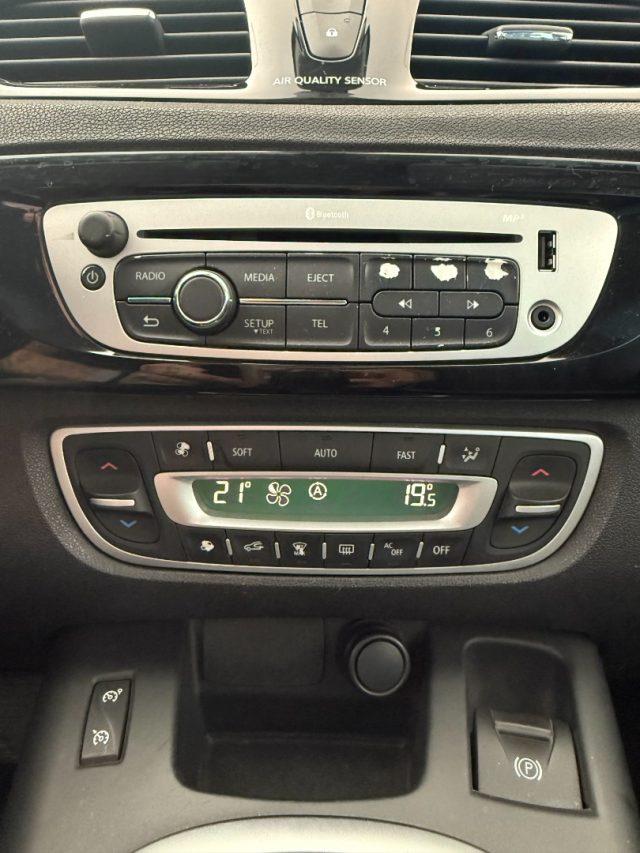 RENAULT Scenic X-Mod 1.2 16V TCE S&S Live