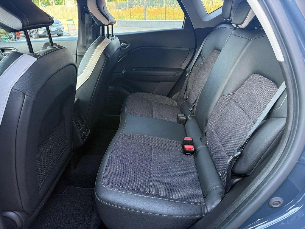 Renault Captur 1.6 hybrid Techno E-Tech 145cv auto