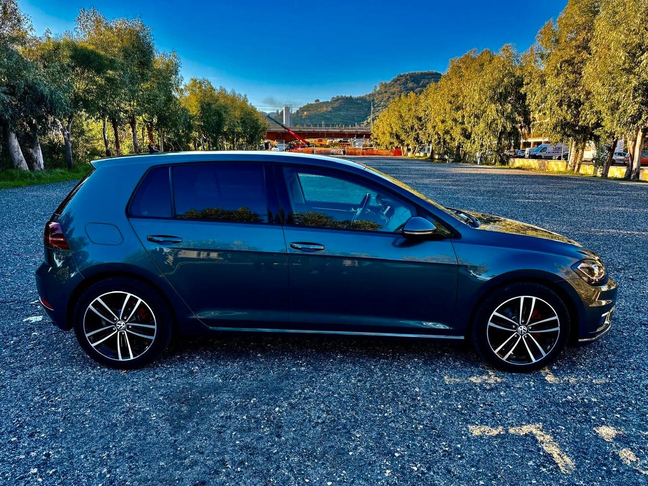 VOLKSWAGEN GOLF 1.6 TDI 115 CV DSG SPORT R LINE