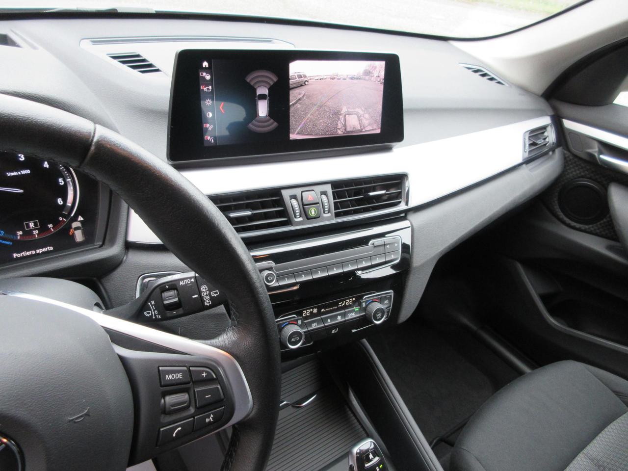 BMW X1 sDrive20d Business Advantage auto CAMERA/HEAD-UP