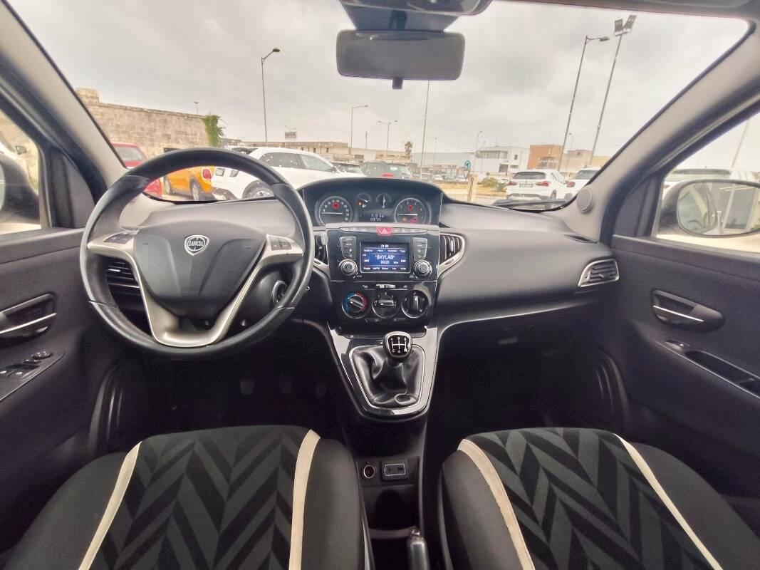 Lancia Ypsilon 1.3 mjt Gold s&s 95cv