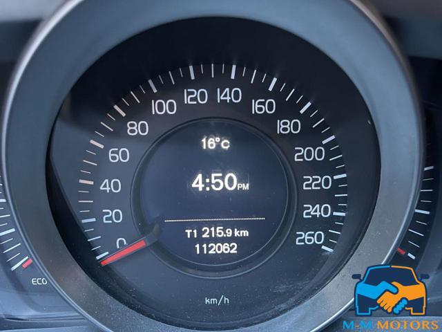 VOLVO V40 Kinetic con 12 mesi garanzia