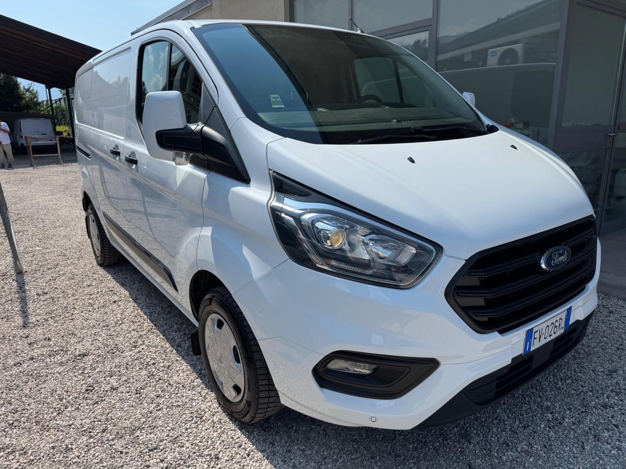 Ford Tourneo Custom AUTOCARRO