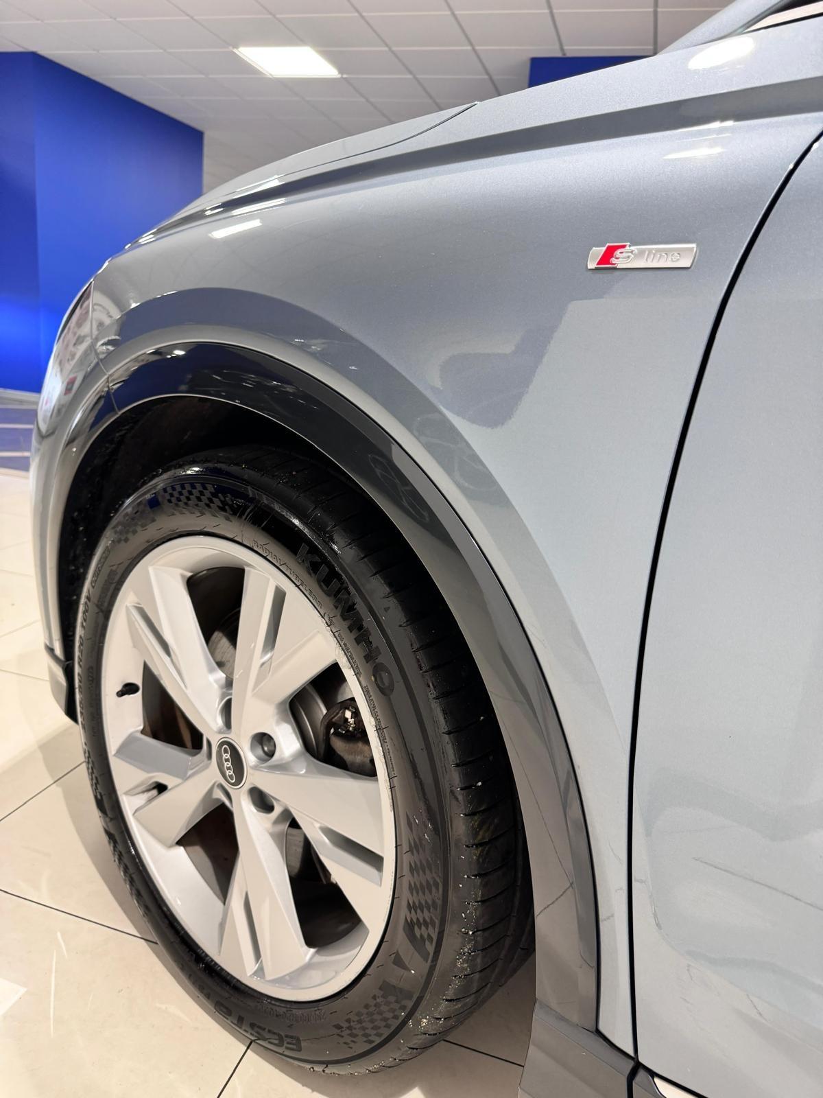 Audi Q4 e-tron 40 S line edition