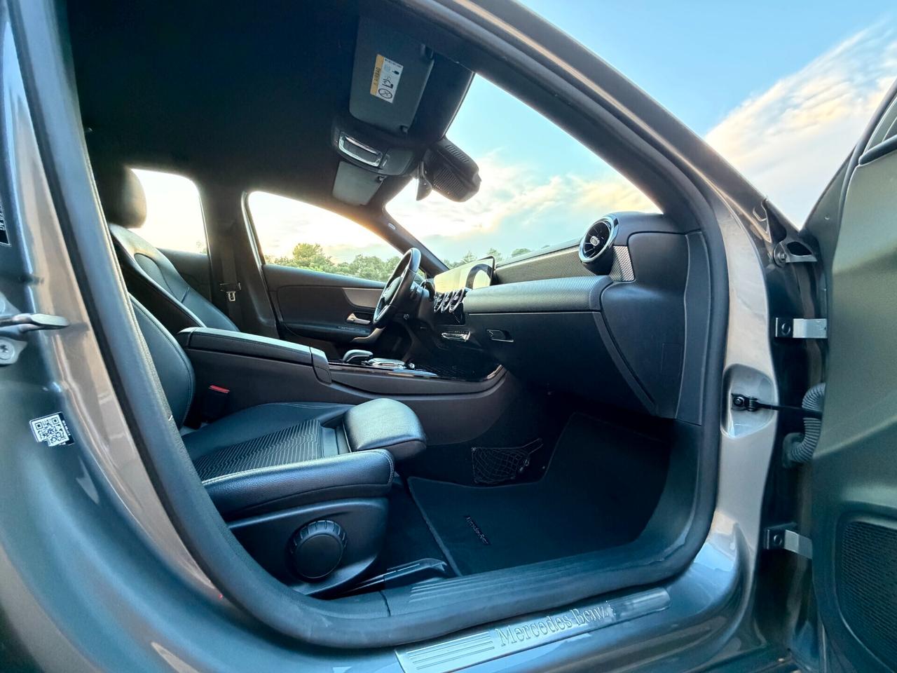 Mercedes A180 SPORT/1500 116CV/AUTOMATICA/VIRTUAL 10.25