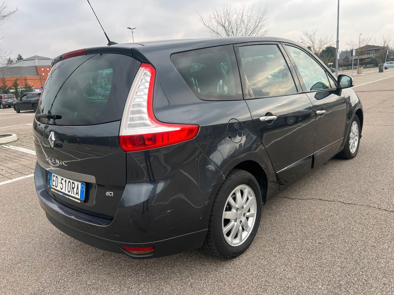 Renault Scenic Scénic 1.9 dCi 130CV Luxe