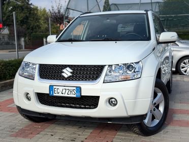 Suzuki Grand Vitara 1.9 DDiS 5P *4x4 PERLATO