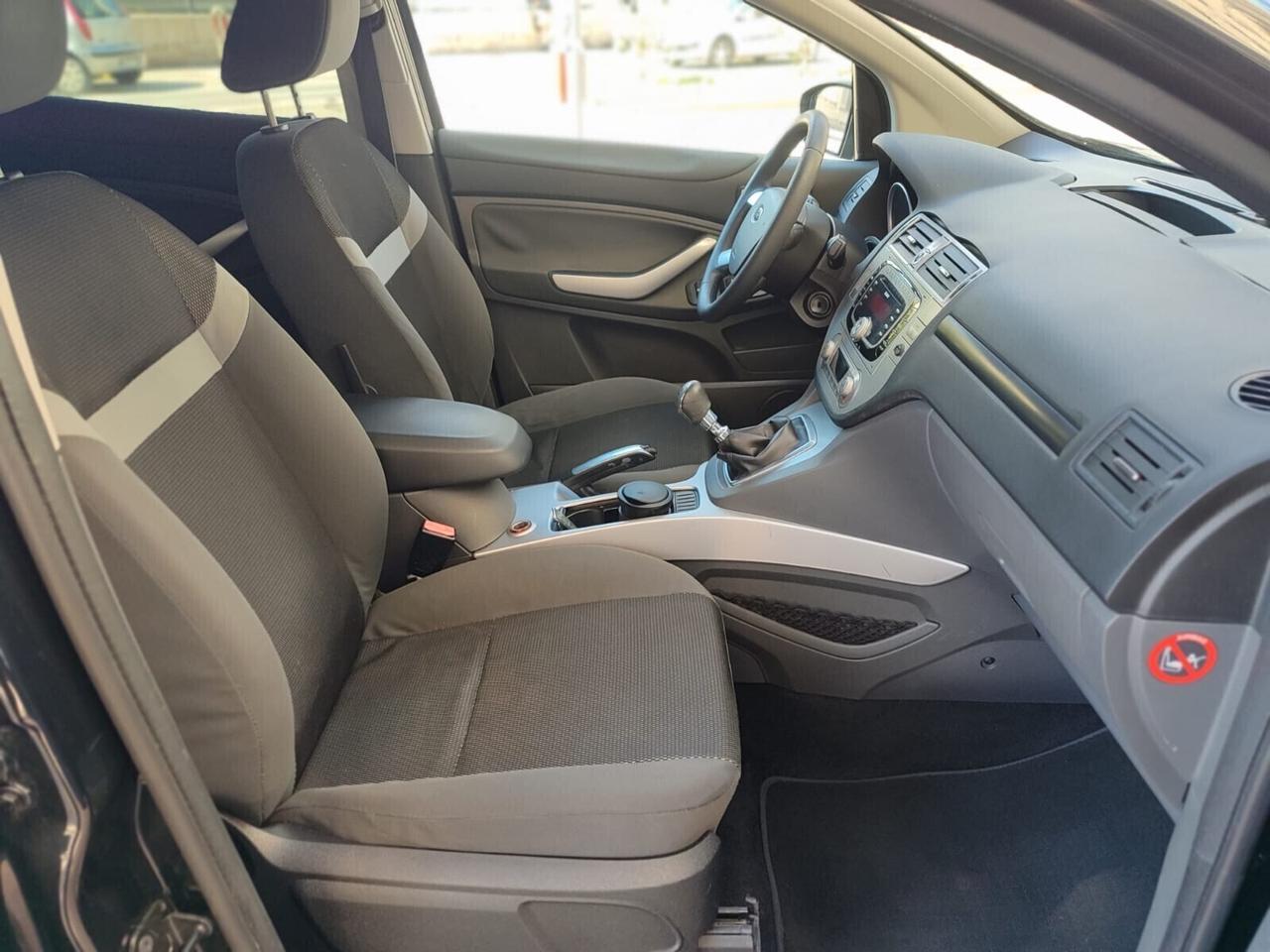 Ford Kuga 2.0 TDCi 136 CV TITANIUM!!!
