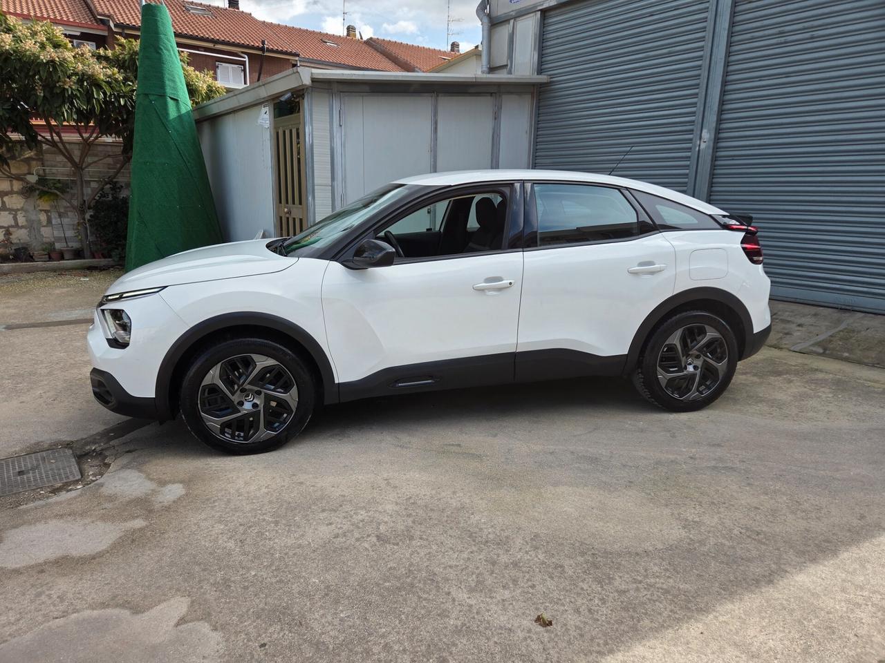 Citroen C4 BlueHDi 130 S&S EAT8 Shine