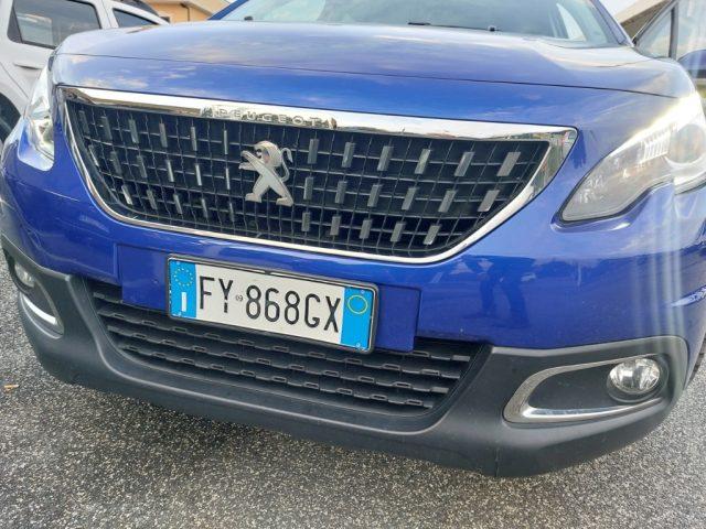 PEUGEOT 2008 BlueHDi 100 S&S Signature