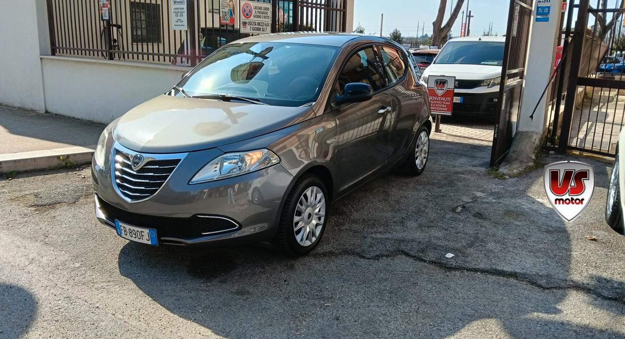 LANCIA YPSILON 1.2 B/GPL-GARANZIA FULL