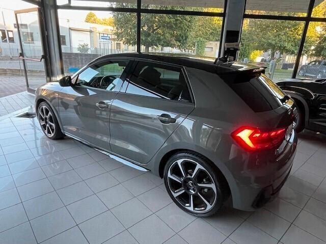Audi A1 SPB 35 TFSI S tronic 150 cv S/line int+est bi-color